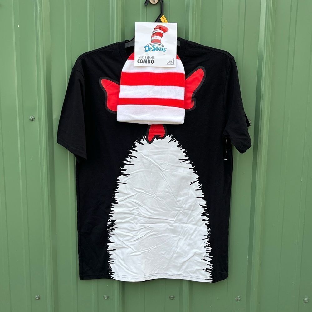 Men’s The Cat In The Hat Graphic Halloween T-Shirt and Matching Beanie, Size L